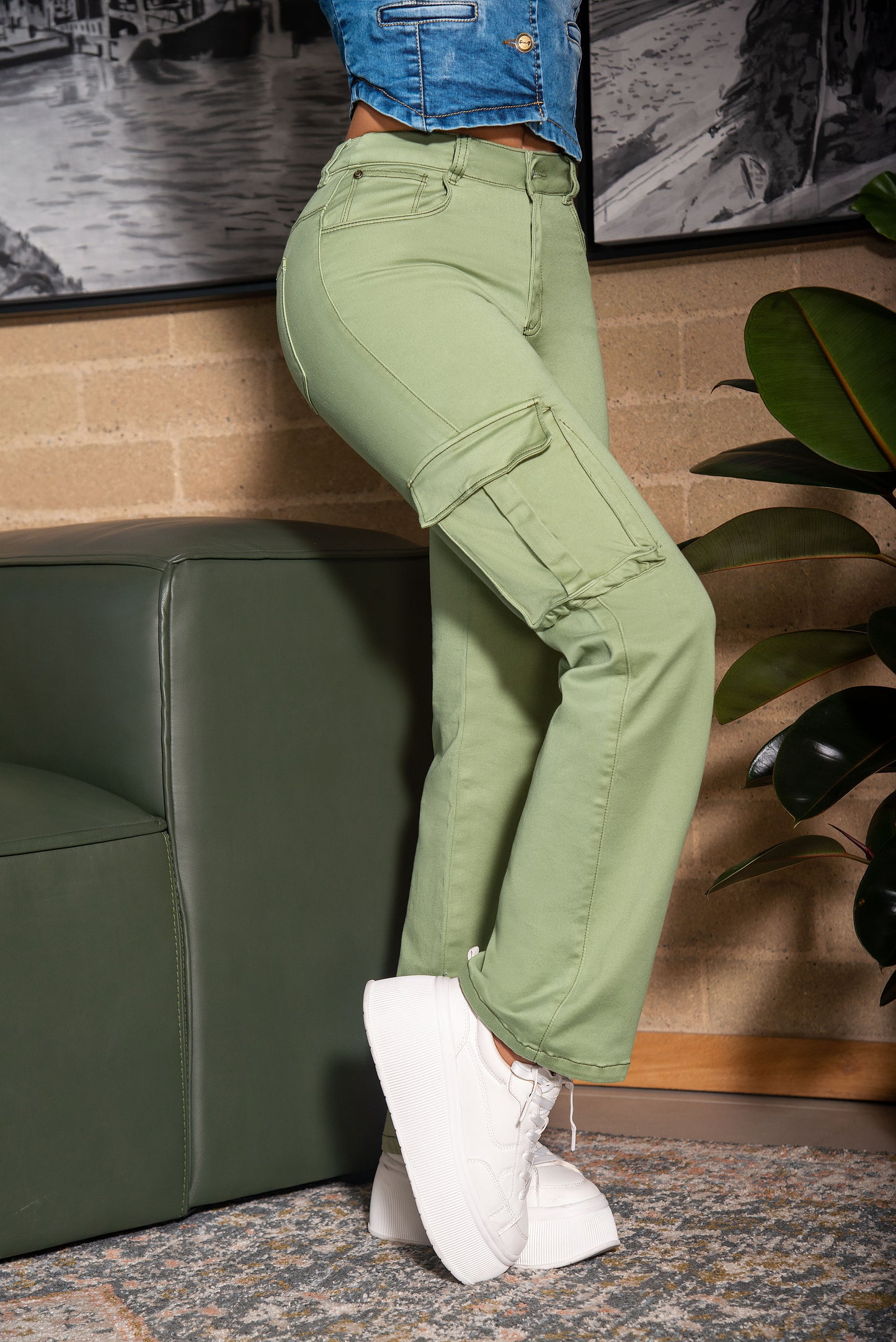 Pantalon Cargo Tiro Alto - Bota Palazzo - Verde Militar Ref 1420