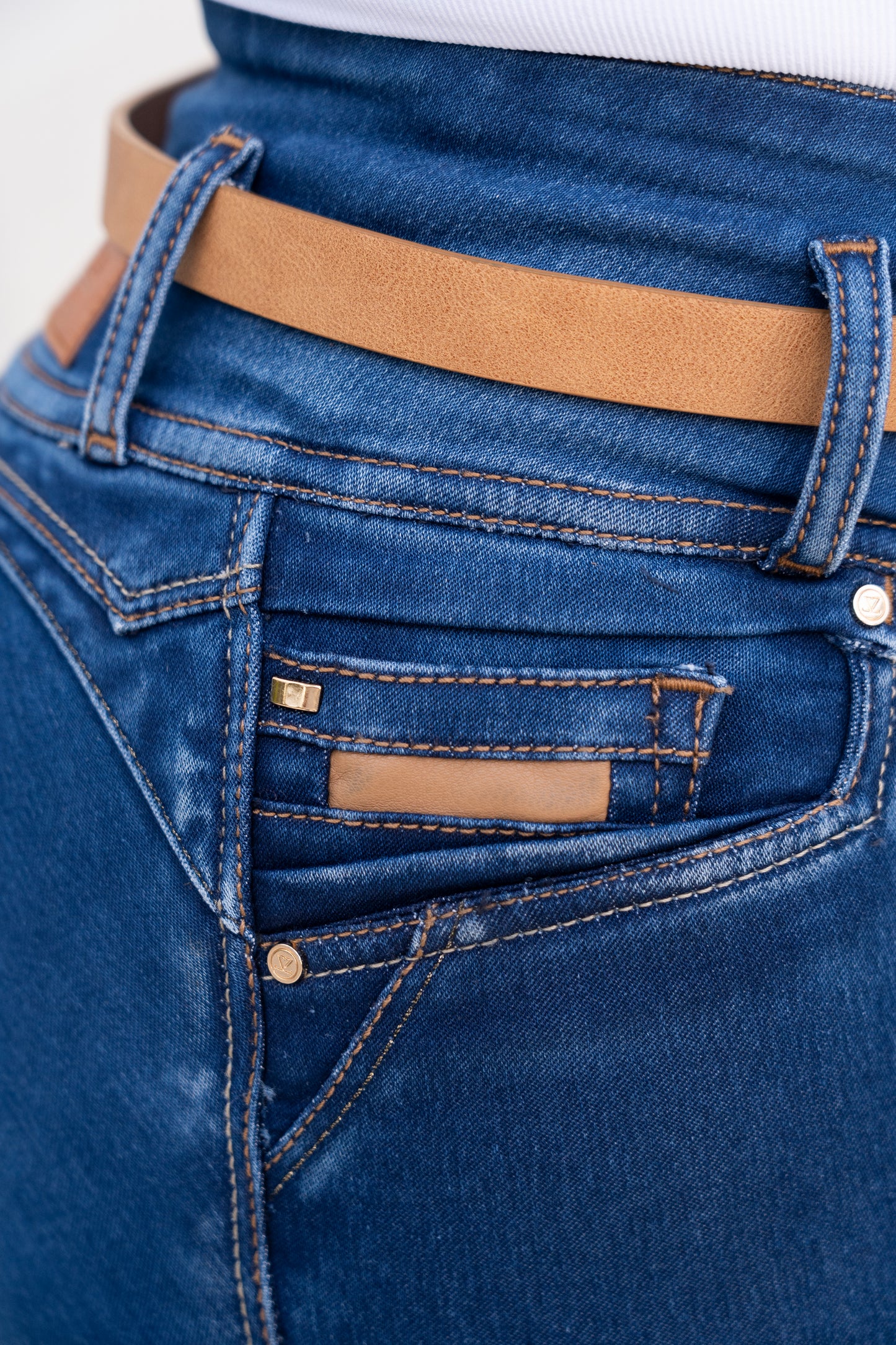 Jean Grazzia by B´violet Ref 714