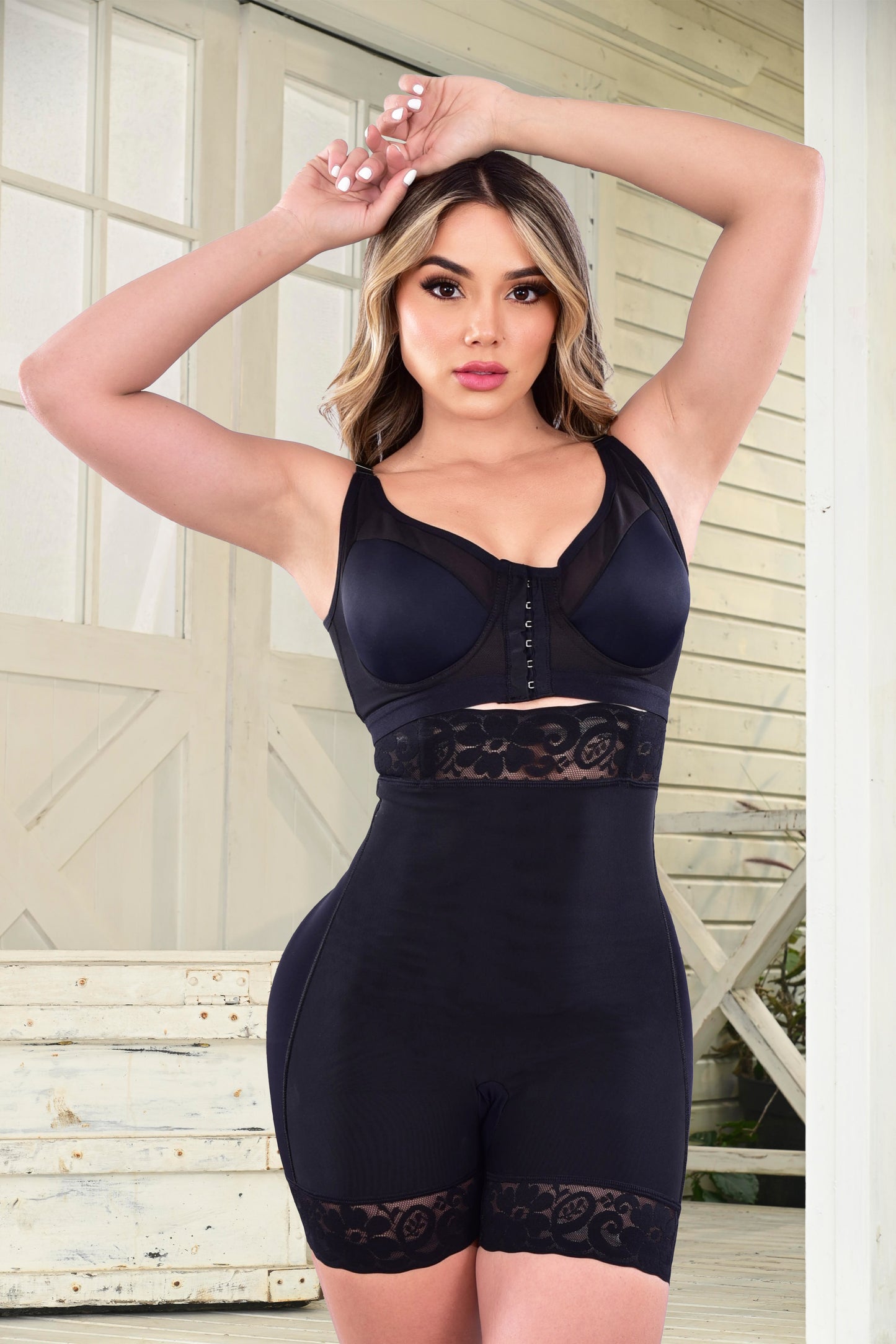 Panty Tiro Alto Levanta Cola Negro NO TIENE CAMBIO Ref FN-3051