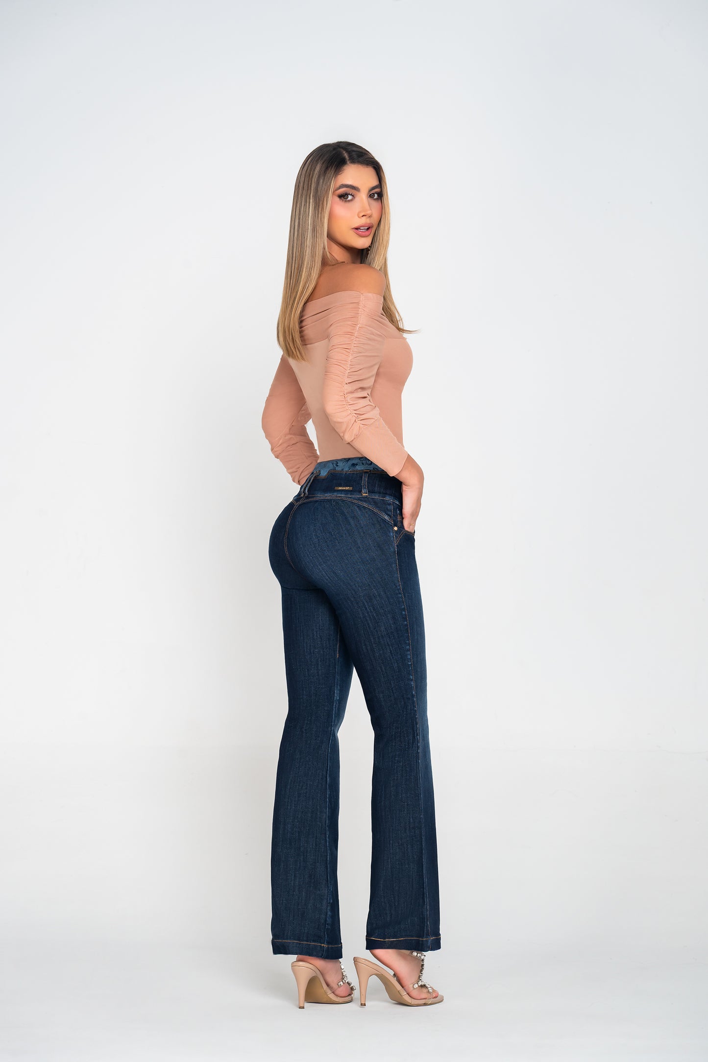 Jean Pretina Alta Control Abdomen - Bota Campana Ref 1826